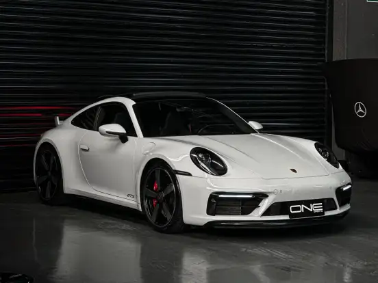 PORSCHE-911-2022