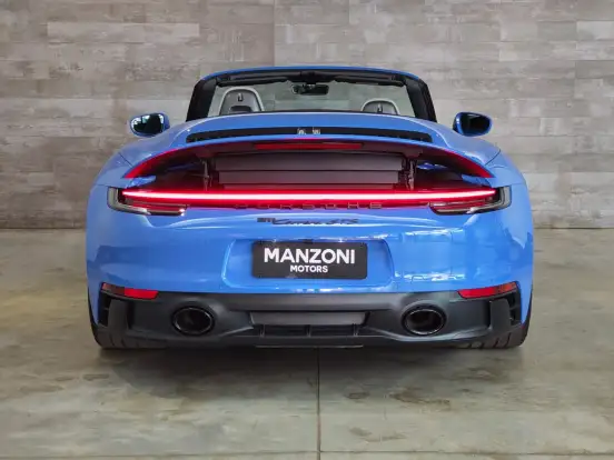 PORSCHE-911-2023