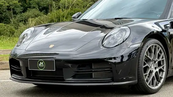PORSCHE-911-2025