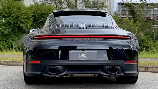 PORSCHE-911-2025