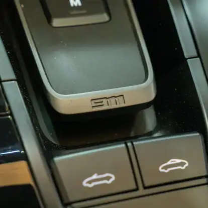 PORSCHE-911-2023