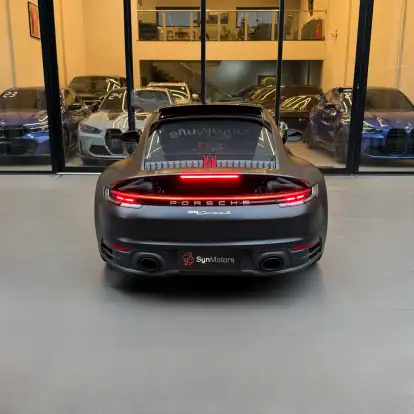 PORSCHE-911-2023