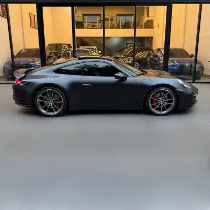PORSCHE-911-2023