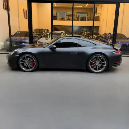 PORSCHE-911-2023