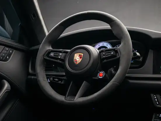 PORSCHE-911-3.6 24V H6 T-HYBRID CARRERA GTS PDK PORSCHE-911-2025