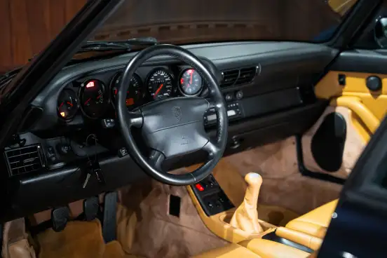 PORSCHE-911-1996