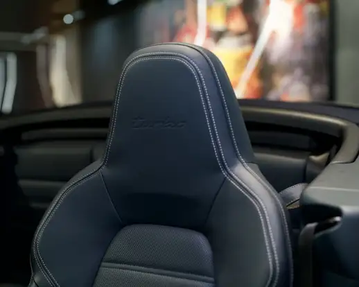 PORSCHE-911-2021