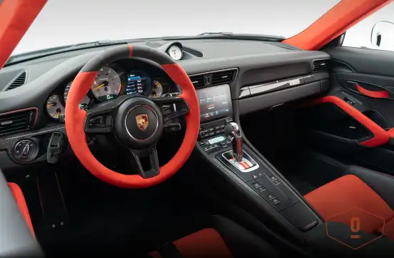 PORSCHE-911-2019