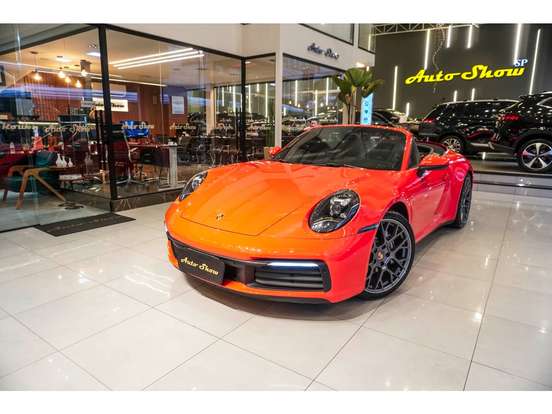 PORSCHE-911-2023