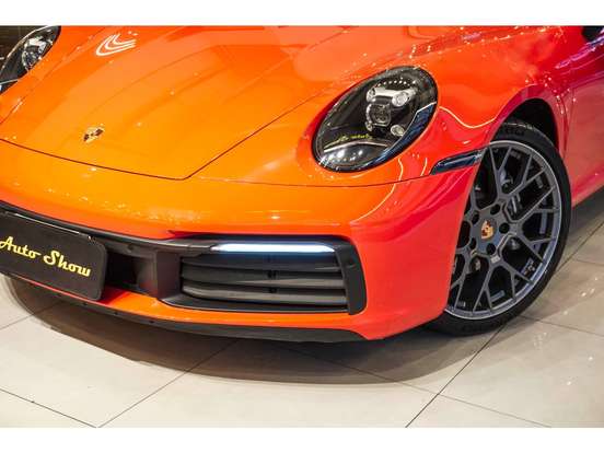 PORSCHE-911-2023