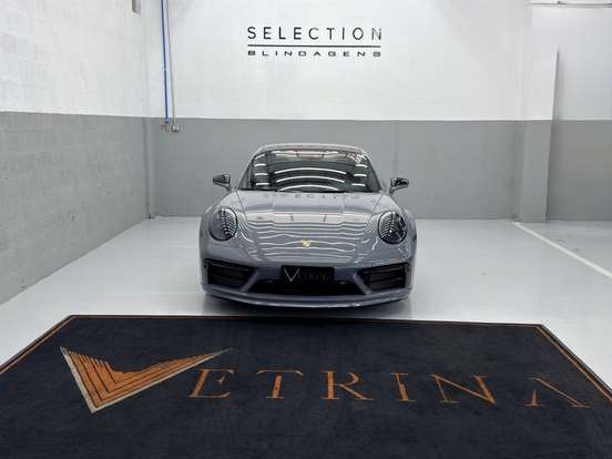 PORSCHE-911-2023