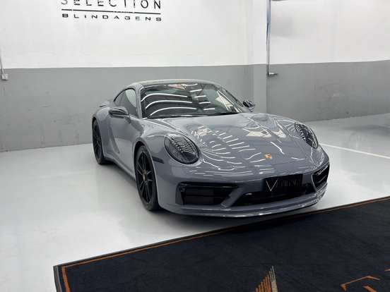 PORSCHE-911-2023