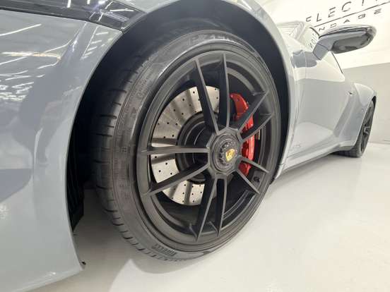 PORSCHE-911-3.0 24V H6 GASOLINA CARRERA GTS PDK PORSCHE-911-2023