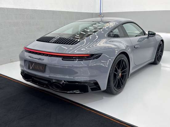 PORSCHE-911-2023