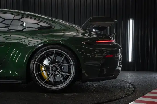 PORSCHE-911-2025