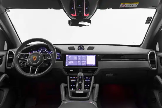 PORSCHE-CAYENNE-2021