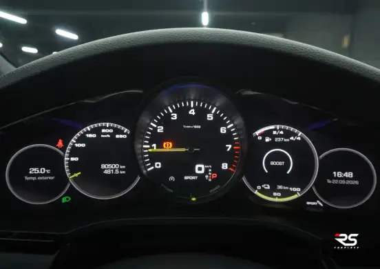 PORSCHE-CAYENNE-2020