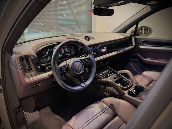 PORSCHE-CAYENNE-3.0 V6 E-HYBRID AWD TIPTRONIC S PORSCHE-CAYENNE-2024