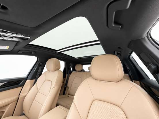 PORSCHE-CAYENNE-2018
