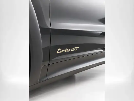 PORSCHE-CAYENNE-2025