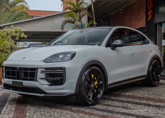 PORSCHE-CAYENNE-2024