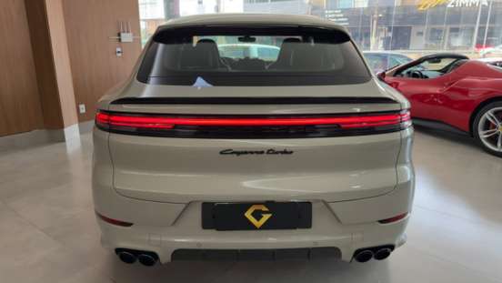 PORSCHE-CAYENNE-2024