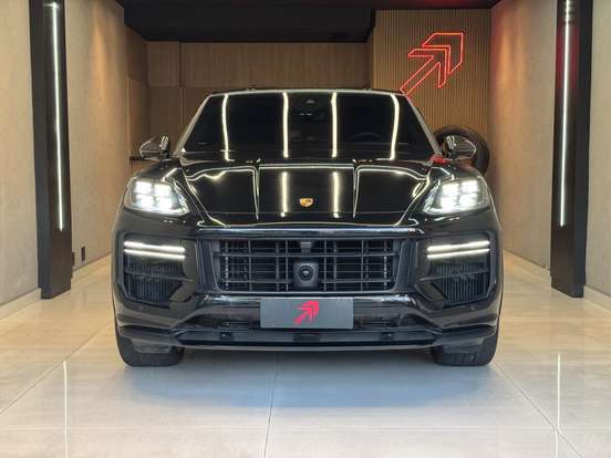PORSCHE-CAYENNE-2024