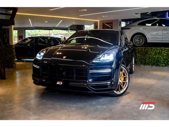 PORSCHE-CAYENNE-2022