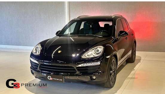 PORSCHE-CAYENNE-2012