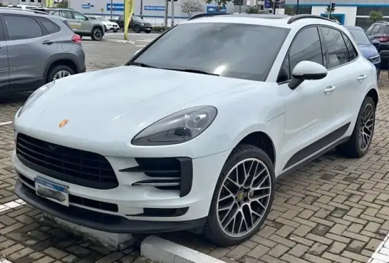PORSCHE-MACAN-2020
