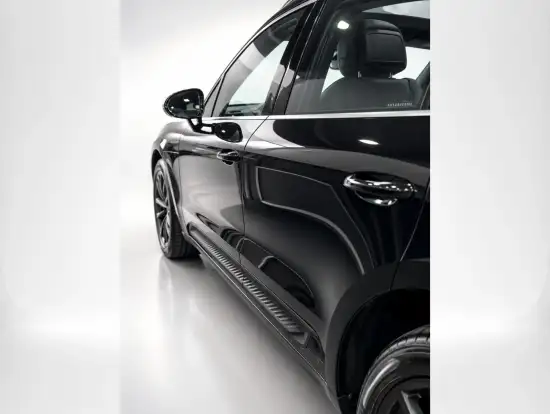 PORSCHE-MACAN-2024
