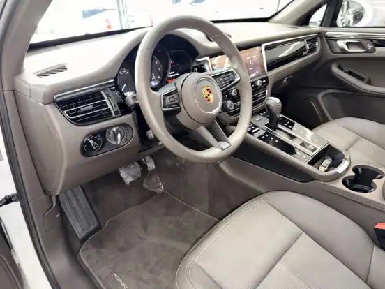 PORSCHE-MACAN-2.0 TURBO GASOLINA PDK PORSCHE-MACAN-2025