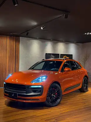 PORSCHE-MACAN-2024