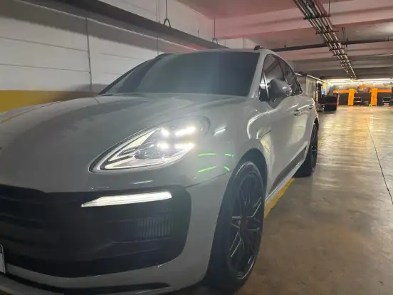 PORSCHE-MACAN-2023