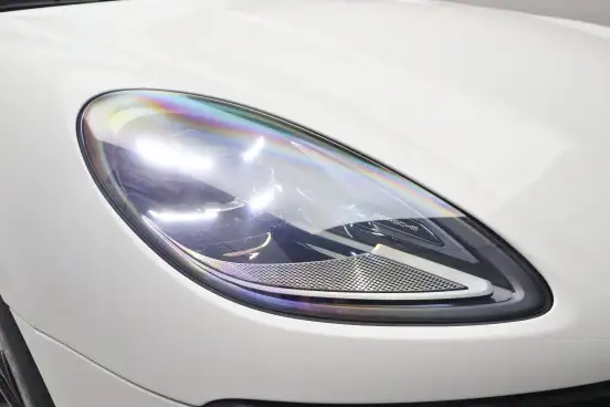 PORSCHE-MACAN-2024