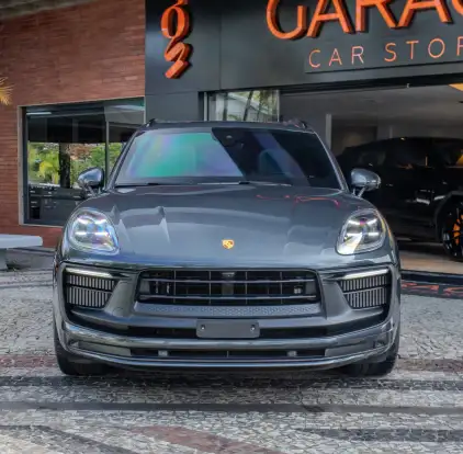 PORSCHE-MACAN-2023