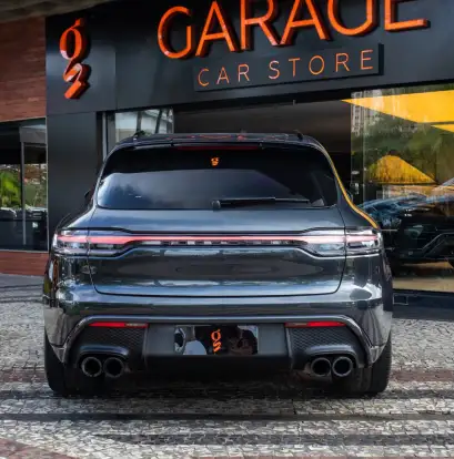 PORSCHE-MACAN-2023