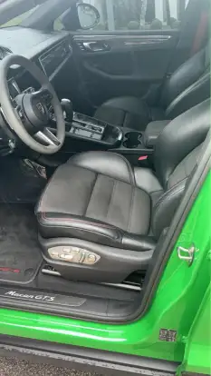 PORSCHE-MACAN-2024