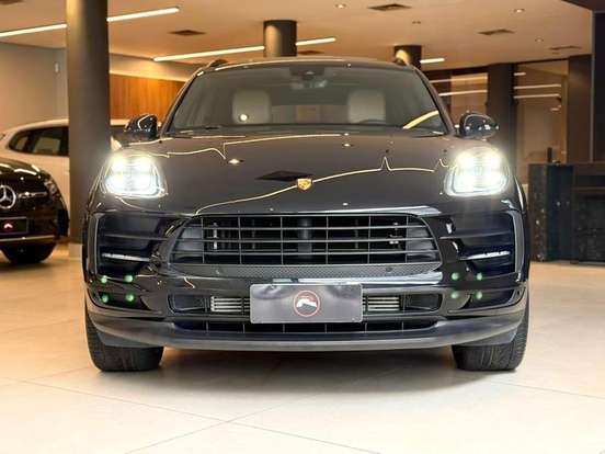 PORSCHE-MACAN-2021