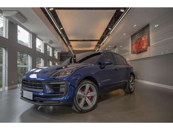 PORSCHE-MACAN-2023