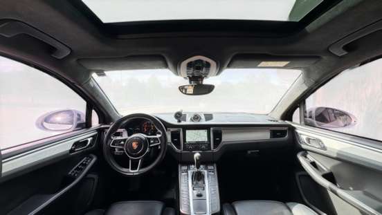 PORSCHE-MACAN-2014