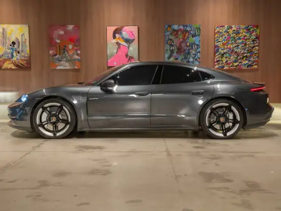 PORSCHE-TAYCAN-4S ELÉTRICO PORSCHE-TAYCAN-2022