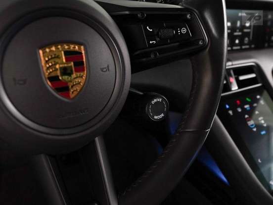 PORSCHE-TAYCAN-4S ELÉTRICO PORSCHE-TAYCAN-2020