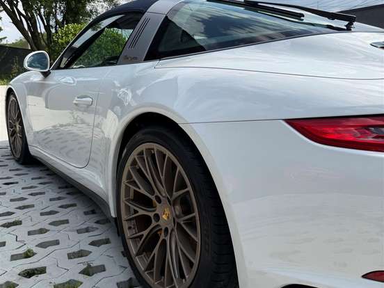 PORSCHE-911-3.0 24V H6 GASOLINA TARGA 4S PDK PORSCHE-911-2017