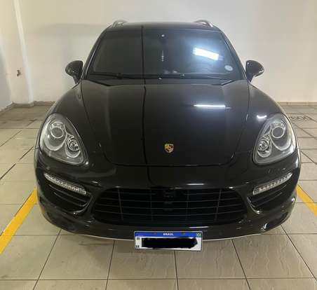 PORSCHE-CAYENNE-2010