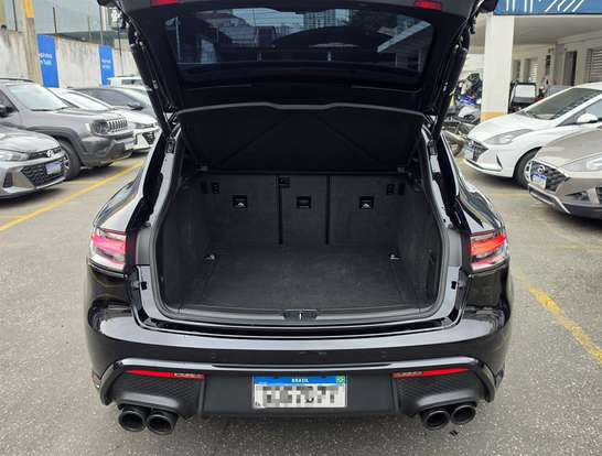 PORSCHE-MACAN-2022
