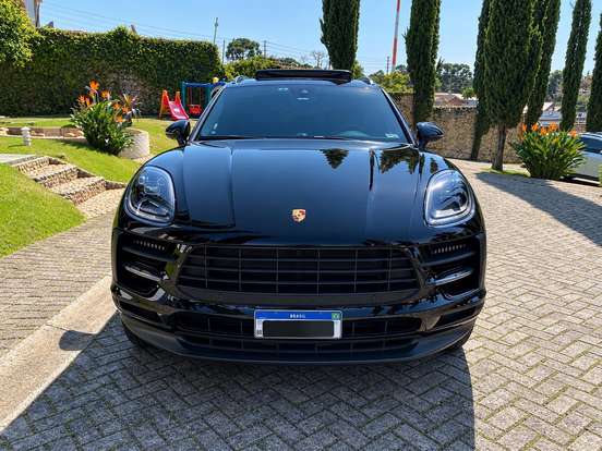 PORSCHE-MACAN-2020