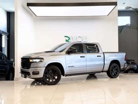 RAM-1500-3.0 HURRICANE 6 BITURBO GASOLINA LARAMIE NIGHT EDITION CD 4X4 AUTOMÁTICO RAM-1500-2024