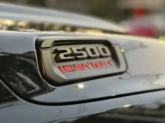 RAM-2500-6.7 I6 TURBO DIESEL LARAMIE CD 4X4 AUTOMÁTICO RAM-2500-2021