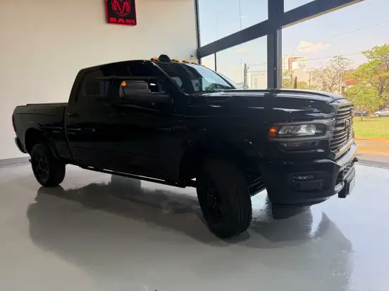 RAM-2500-6.7 I6 TURBO DIESEL NIGHT EDITION CD 4X4 AUTOMÁTICO RAM-2500-2021